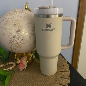 Stanley 40 h2o quencher flowstate Tumbler perfect
